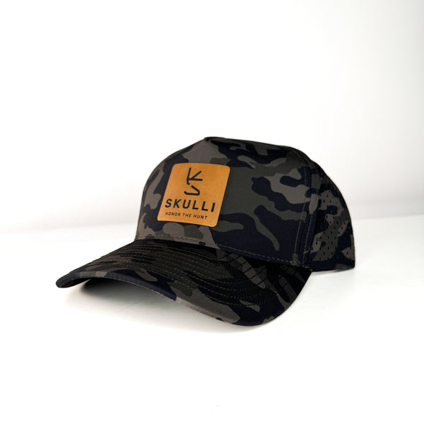 SKULLI PERFORMANCE HAT - CAMO/BUCKSKIN